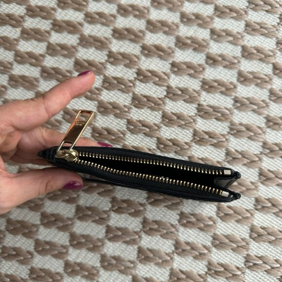 Marc Jacobs Mini Wallet - Picture 2 of 4